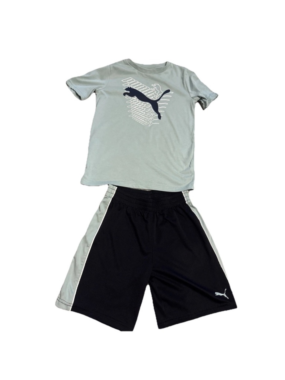 (2) PUMA boys T-shirts & Athletic Shorts Sets Big Logo Sage White Black Size 7 - Picture 2 of 16